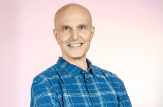 PopSockets-oprichter David Barnett vertelt over het opbouwen van een viraal bedrijf