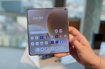 Motorola’s aankomende Razr Fold combineert een enorme batterij met een strak ontwerp